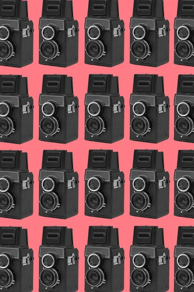 Some Black Retro Medium Format Film Cameras Arranged Different Lines — Stock Photo, Image