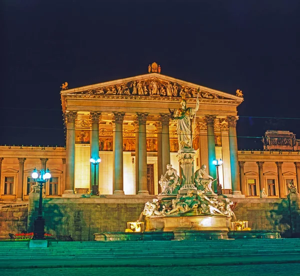 Здание Парламента Ночью Вене Австрия — стоковое фото