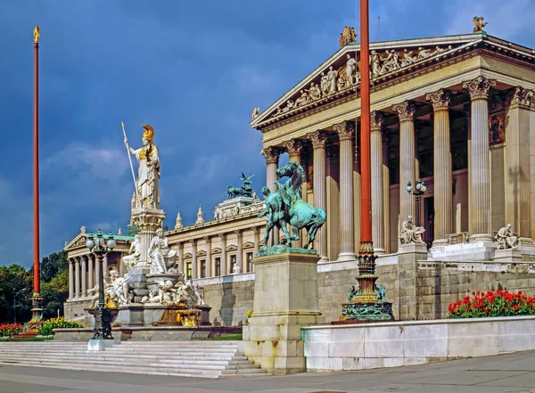 Edifício Parlamento Vienna Áustria — Fotografia de Stock