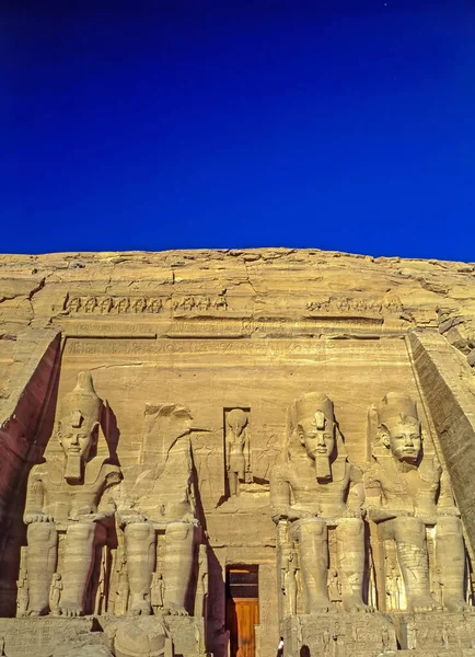 Templet Abu Simbel Tillägnat Ramses — Stockfoto