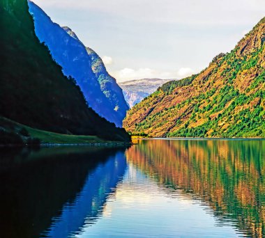 Sogne fiyort Norveç'te