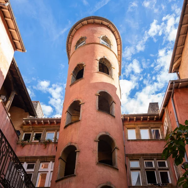 Berühmtes Gebäude Mit Rosa Turm Lyon Frankreich — Stockfoto