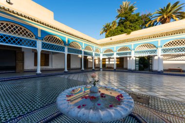 MARRAKECH, Fas - 23 ARALIK 2022: Marakeş, Fas 'taki ünlü Bahia Sarayı. 