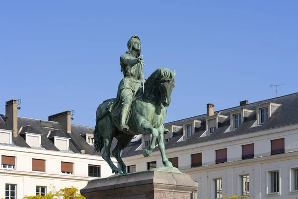 Пам Ятник Jeanne Arc Жанни Арк Місці Martroi Орлеані Франція — стокове фото