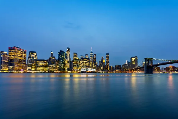 Berühmte Ansicht Von Manhattan Zur Blauen Stunde New York Usa — Stockfoto