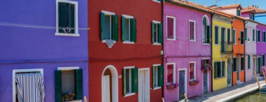 Burano adasının ünlü manzarası, Venedik, İtalya