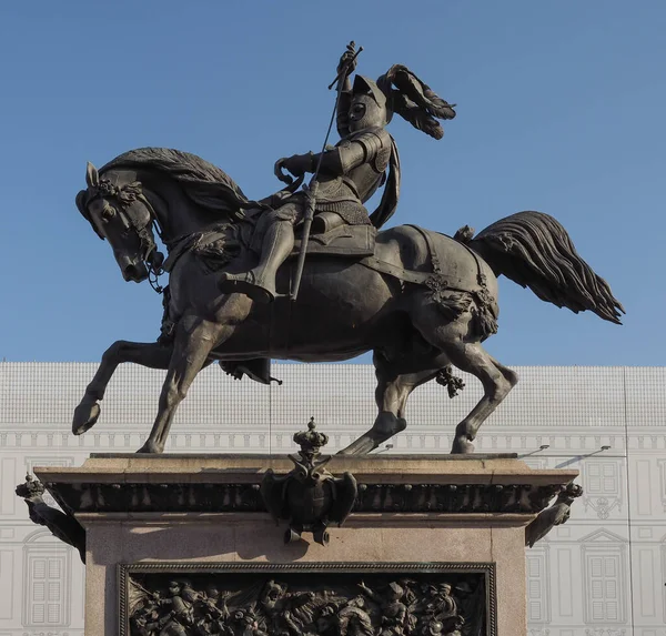 Caval Brons Tercümesi Piazza San Carlo Meydanı Ndaki Bronz Anıtı — Stok fotoğraf