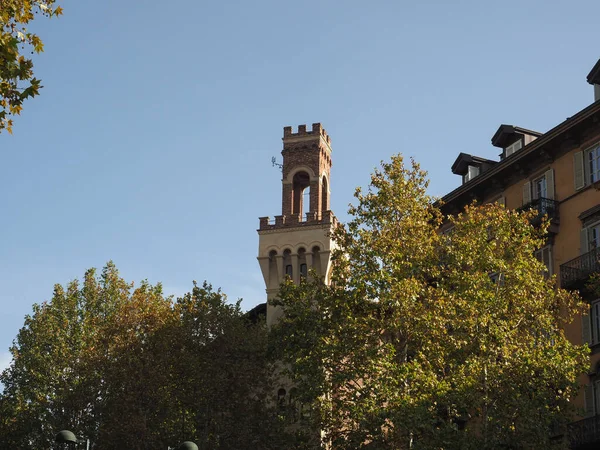 Turyn Włochy Circa Październik 2022 Wieża Starożytnym Budynku — Zdjęcie stockowe
