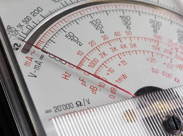 Display Vintage Analog Multimeter Measure Voltage Resistance Current — Stock Photo, Image