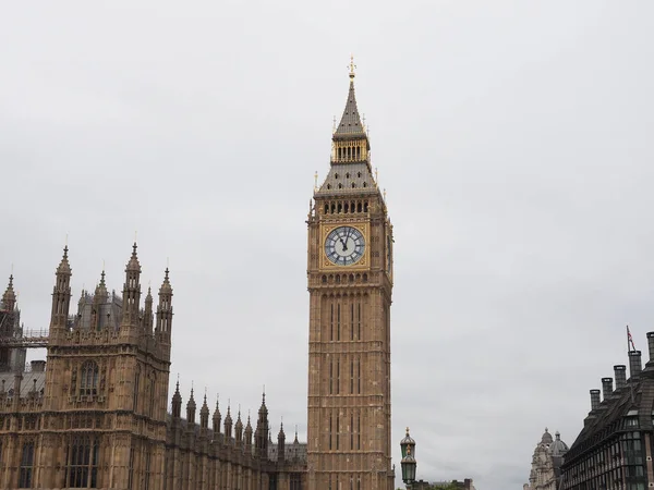 Палац Вестмінстер Лондоні Велика Британія — стокове фото