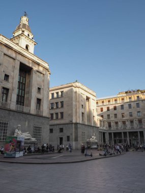 TURIN, İTALYA - CIRCA ECTOBER 2022: Piazza CLN Comitato di Liberazione Nazionale çeviri Ulusal Kurtuluş Komitesi karesi