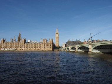 LONDON, İngiltere - CIRCA ECTOBER 2022: Parlamento Evleri Nam-ı diğer Westminster Sarayı