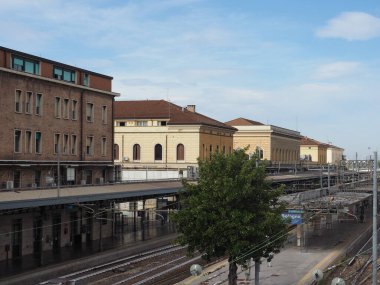 İtalya, Bologna 'daki Bologna Centrale tren istasyonu.