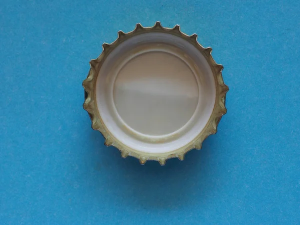 맥주와 탄산된 음료에 크라운 코르크 — 스톡 사진