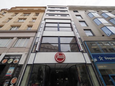 BRNO, CZECH REPUBLIC - CIRCA EPTEMBER 2022: Bohuslav Fuchs tarafından tasarlanan Hotel Avion modernist bina