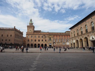 BOLOGNA, İtalya - CIRCA EPTEMBERİ 2022: Piazza Maggiore namı diğer Piazza grande Square