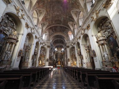 BRNO, CZECH Cumhuriyet - CIRCA EPTESİ 2022: Kostel sv Janu çeviri Saint John Kilisesi