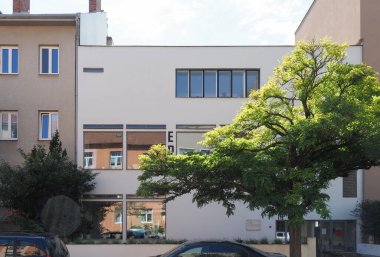 BRNO, CZECH REPUBLIC - CRCA EPTEMBER 2022: Josef Kranz tarafından tasarlanan Cafe Era 1927