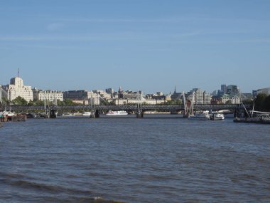 Londra, İngiltere thames Nehri panoramik manzaralı
