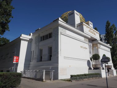 VIENNA, AUSTRIA - CIRCA 2022: 1897 dolaylarında Olbrich 'in Sosis Bölümü, Der Zeit ihre Kunst Der Kunst ihre Freiheit Ver Sacrum Her çağa sanatını her sanata kutsal bahara çeviri