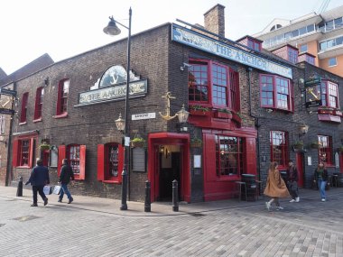 LONDON, UK - CIRCA OCTOBER 2022: The Anchor pub in Southwark