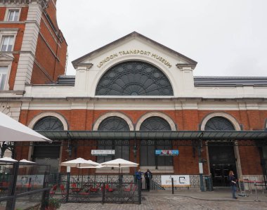 LONDON, İngiltere - CIRCA ECTOBER 2022: Londra Taşımacılık Müzesi