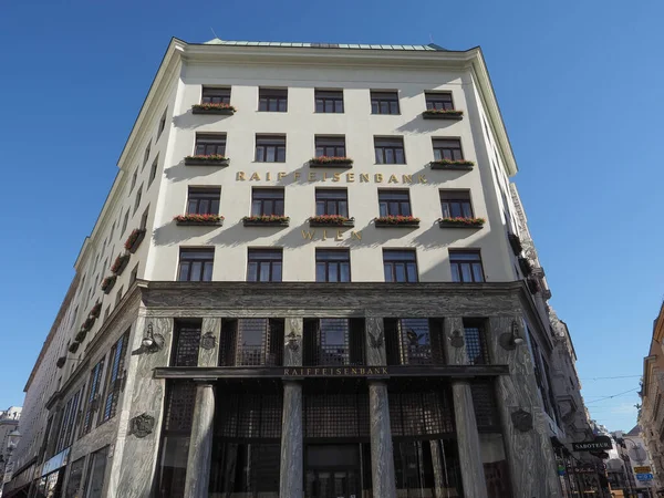 VIENNA, AUSTRIA - CIRCA EPTEMBER 2022: Looshaus Binası Adolf Loos tarafından tasarlandı.