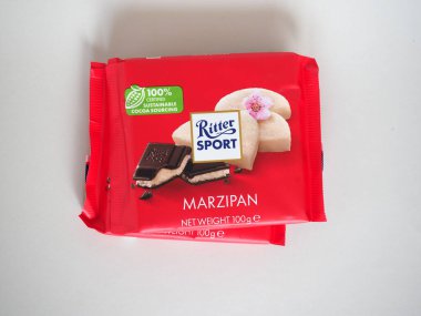 STUTTGARD, Almanya - CIRCA MARCH 2023: Ritter Spor Marzipan Çikolatası Paketi