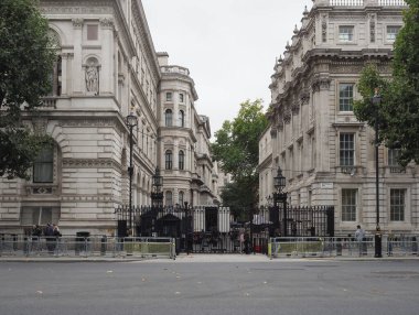 LONDON, İngiltere - CIRCA ECTOBER 2022: Hükümetin 10 Numaralı Hükümet Merkezi ve Birleşik Krallık başbakanının resmi ikametgahı