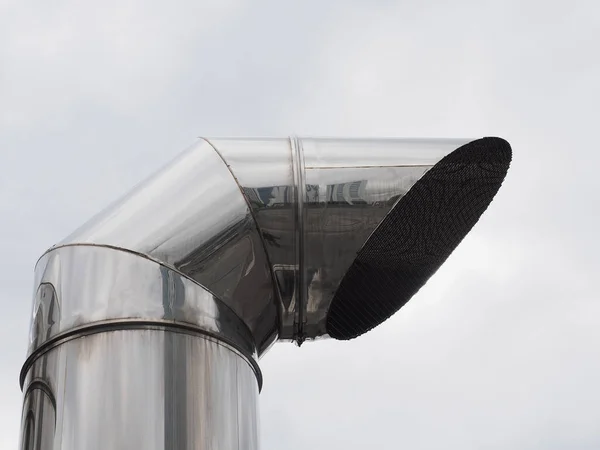 Tubo Ventilação Para Hvac Sobre Céu Nublado — Fotografia de Stock