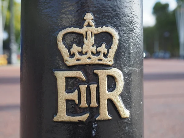 Лондон Великобритания Circa October 2022 Queen Cypher Eiir Означает Элизабет — стоковое фото