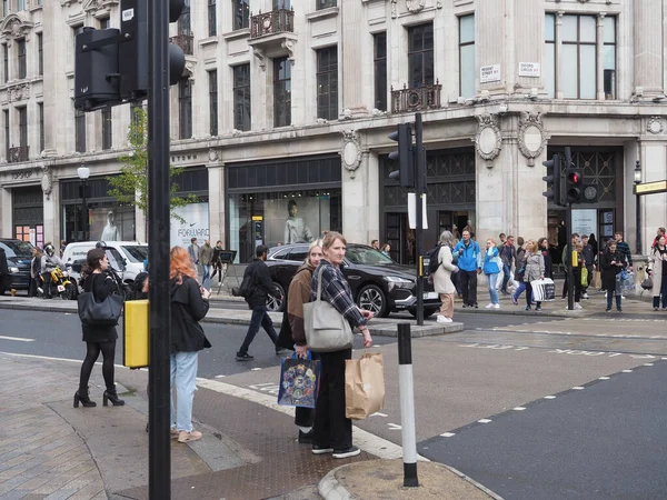 London Circa October 2022 People Oxford Street — Stock Photo, Image