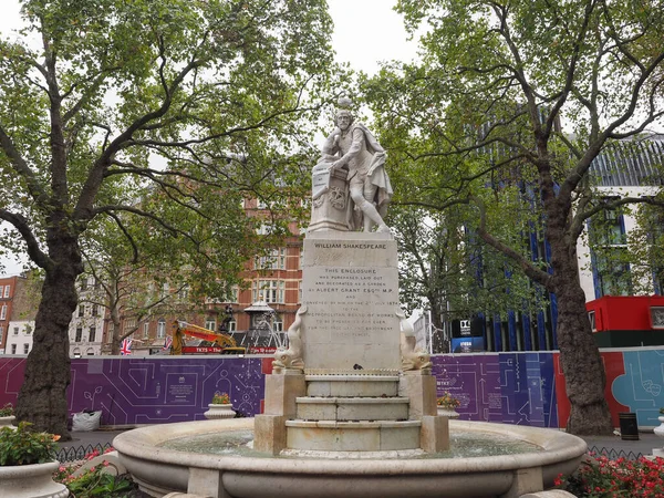 Londres Reino Unido Circa Octubre 2022 Estatua William Shakespeare Leicester — Foto de Stock