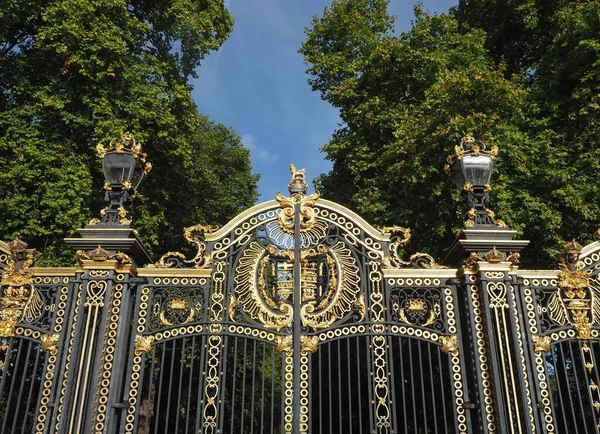 Canada Gate Buckingham Palace London Storbritannia – stockfoto