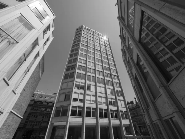 Economist Building Icónica Nueva Arquitectura Brutalista Blanco Negro Londres Reino —  Fotos de Stock