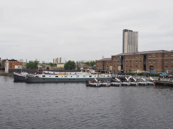 London Großbritannien Juni 2023 Docks Von Canary Wharf — Stockfoto