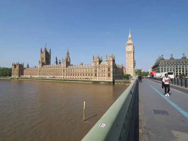 Londres Reino Unido Junio 2023 Casas Del Parlamento Puente Westminster — Foto de Stock