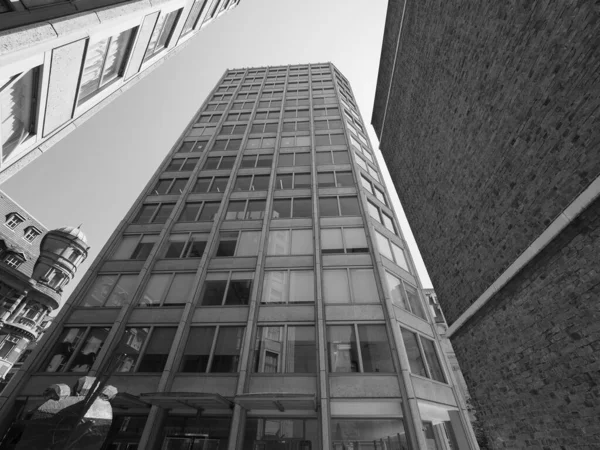 エコノミスト ビルディング Economist Building イギリス ロンドンの白黒の新しいブルータリズム建築 — ストック写真