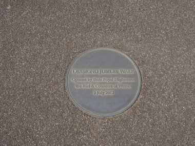 BEXHILL ON SEA, İngiltere - Haziran 05, 2023: Diamond Jubilee Walk, Ekselansları Kont ve Wessex Kontesi tarafından 2012 yılında açıldı.