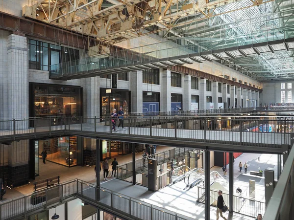 London June 2023 Battersea Power Station Turbine Hall — Stock Photo, Image