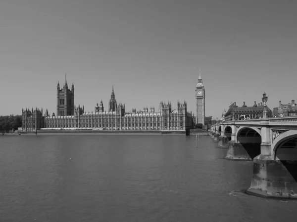 Londýn Června 2023 Domy Parlamentu Alias Westminsterský Palác Černobílé Barvě — Stock fotografie