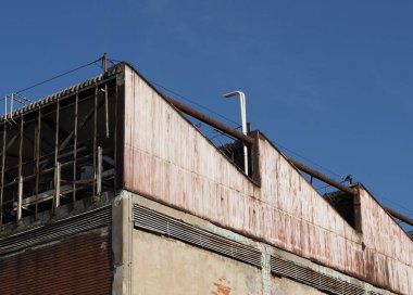 eski, terk edilmiş bir fabrika sanayi kalıntıları