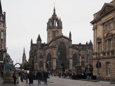 EDINBURGH, İngiltere - 15 Eylül 2023: St Giles Katedrali namı diğer Edinburgh Yüksek Kirk