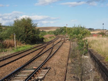 Tren rayları toplu taşımacılık için