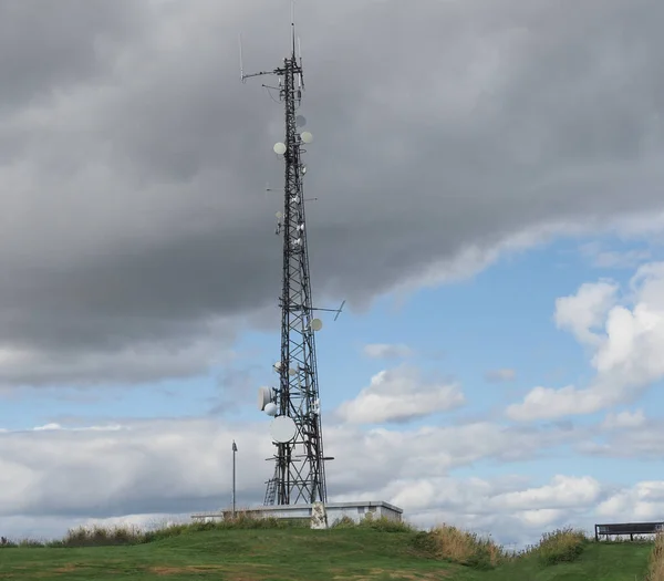 Mastro Rádio Torre Comunicação Com Antena Aérea — Fotografia de Stock