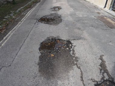 Yağmur birikintisi arka plan olarak kullanışlı