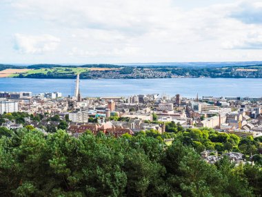 Dundee, İngiltere 'deki Dundee Law tepesinden Dundee' nin hava görüntüsü.