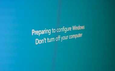 REDMONT, ABD - 11 Temmuz 2023: Microsoft Windows güncelleme ekran görüntüsü