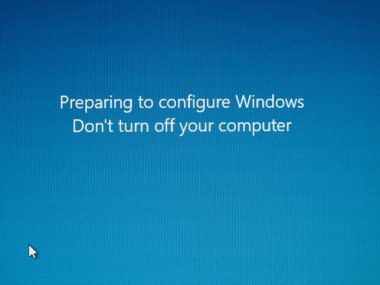 REDMONT, ABD - 11 Temmuz 2023: Microsoft Windows güncelleme ekran görüntüsü