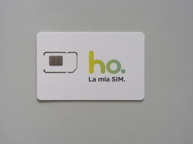 MİLAN, İTALYA - 04 AĞUSTOS 2023: Ho Mobile Sİmülasyonu